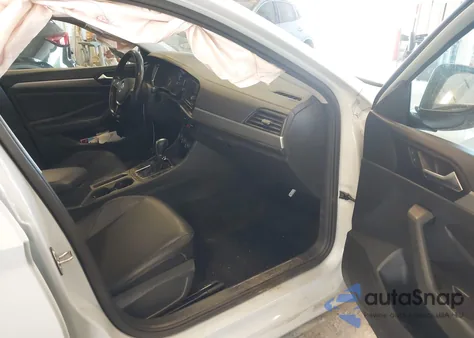 2019 Volkswagen Jetta 1.4T R-Line/1.4T S/1.4T Se from USA, damaged, VIN 3VWC57BU9KM068396